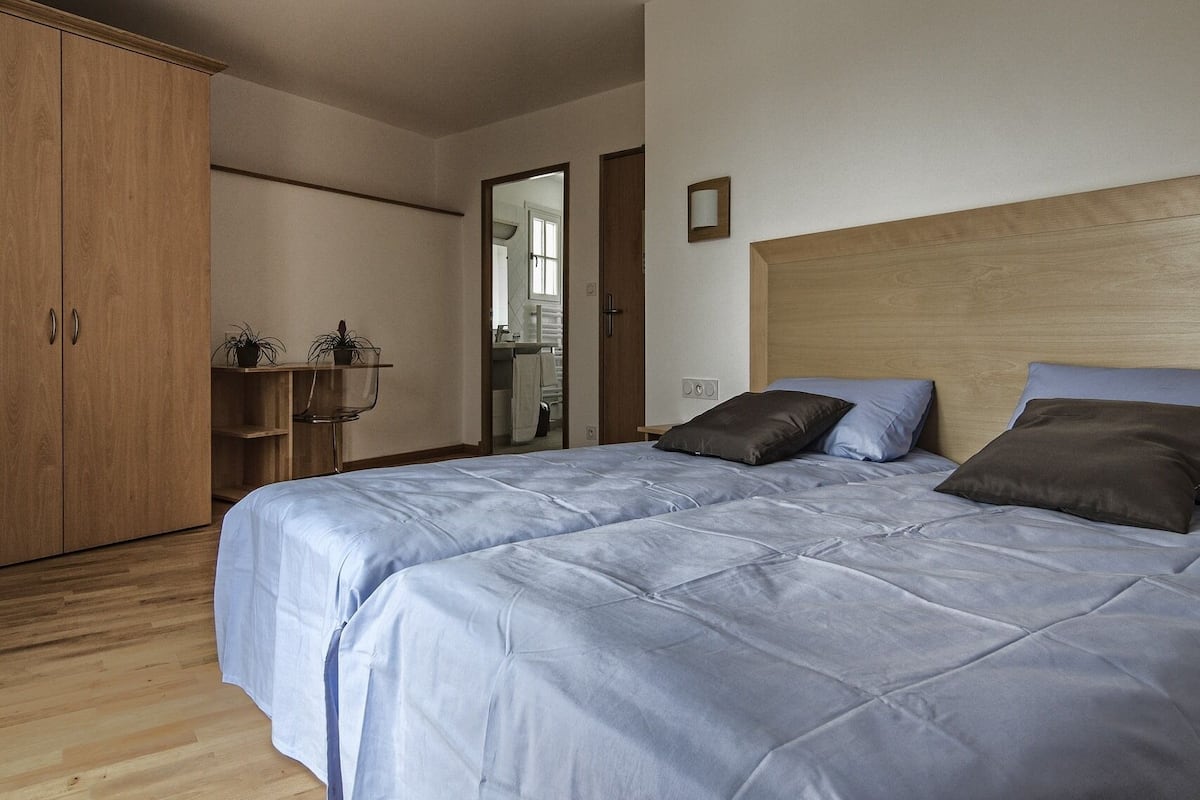 Standaard Twin kamer, en-suite badkamer