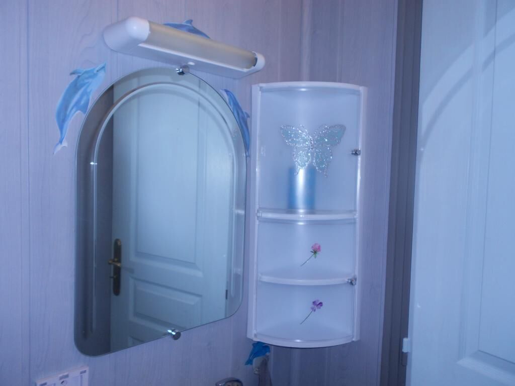 Kamar Quadruple, ensuite (Ciel Bleu et Fil Bleu) | Kamar mandi