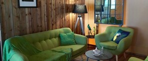 Elisabeth Lodge | Living room | IPod dock, MP3 dock