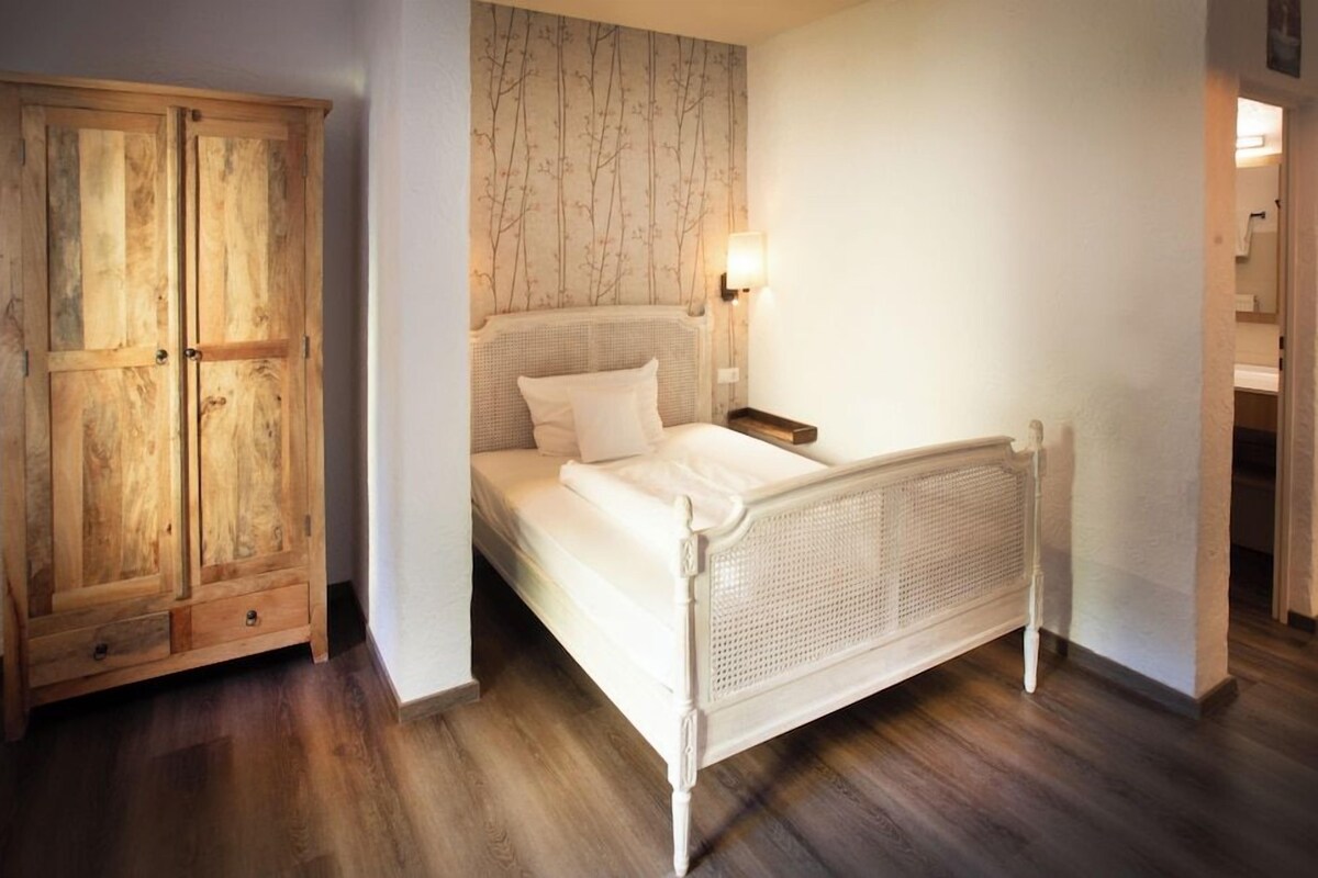 Comfort Single Room