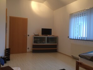 Kamar Double atau Twin Standar, Beberapa Tempat Tidur, Bebas Asap Rokok (Zimmer 1) | Fasilitas kamar