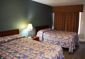 Blackout drapes, free WiFi, bed sheets