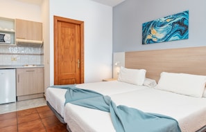 Free WiFi, bed sheets - Hotel Folias San Agustín (San Bartolomé de Tirajana)
