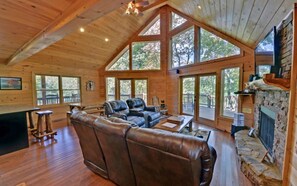 Interior detail - Rivers Edge (Copperhill)