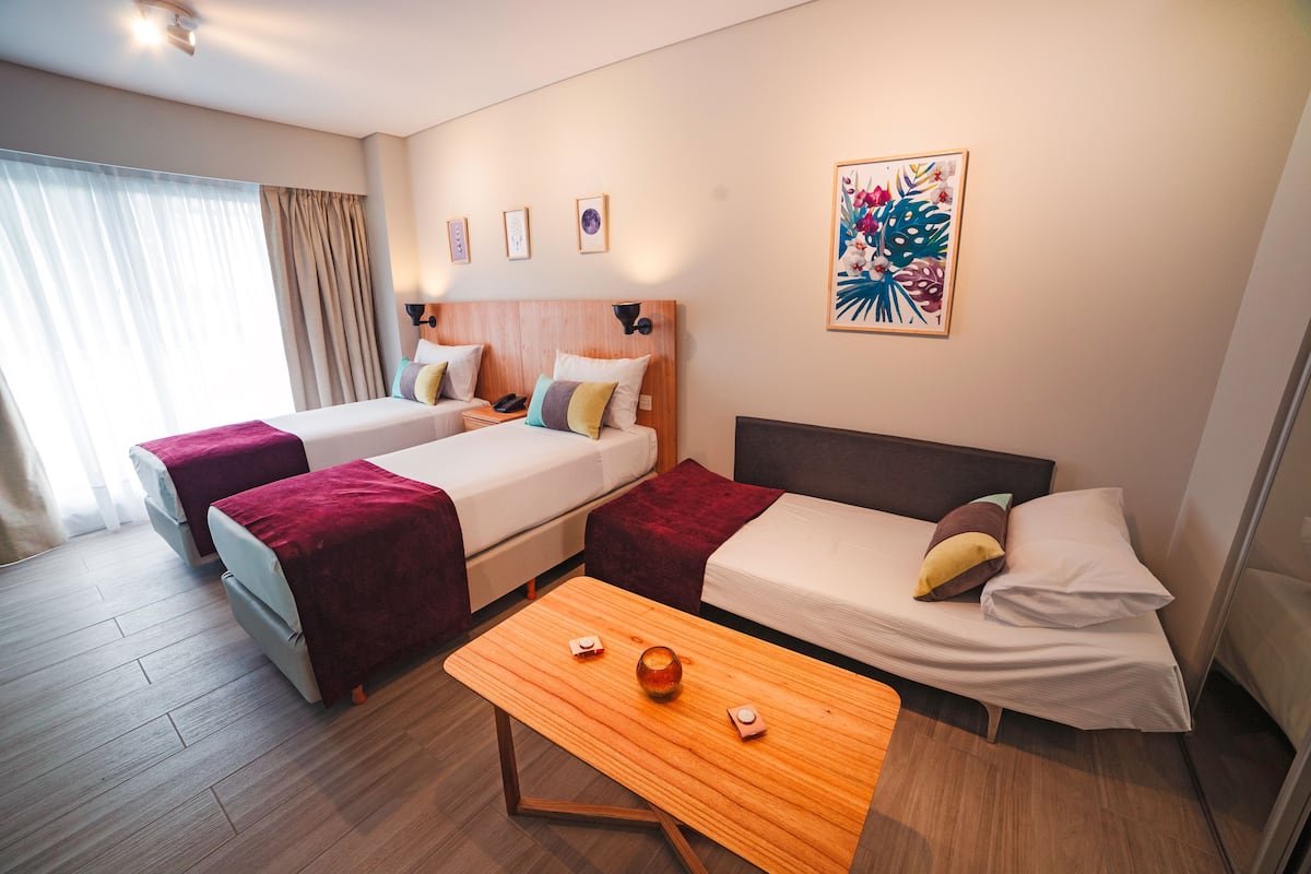 Family Studio, Multiple Beds | In-room safe, desk, blackout drapes, soundproofing