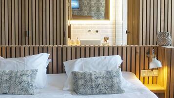 Coffres-forts dans les chambres, rideaux occultants, Wi-Fi gratuit