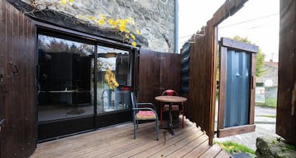 Chambres d’hôtes, Gîte, Suite : “Au Hangar ”