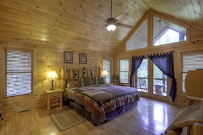 Cabin, Multiple Beds, Non Smoking | 3 bedrooms, iron/ironing board, free WiFi, bed sheets