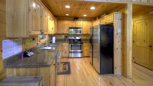 Cabin, Multiple Beds, Non Smoking | Private kitchen - Go Fish (McCaysville)
