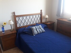 2 bedrooms, iron/ironing board, free WiFi, bed sheets - BURRERO SEASIGHT, PARADISE TO DISCOVER (Ingenio)