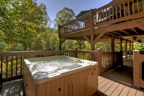 Stuga - flera sängar - icke-rökare | Privat bubbelpool