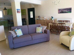 電視、壁爐、書籍、影像庫