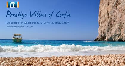 Prestige Villen | KASSIOPI-DORF | Luxus 4 Schlafzimmer mit Pool