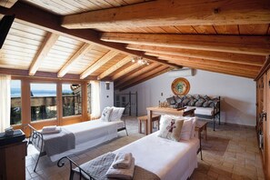 4 間睡房、熨斗/熨衫板、Wi-Fi、床單