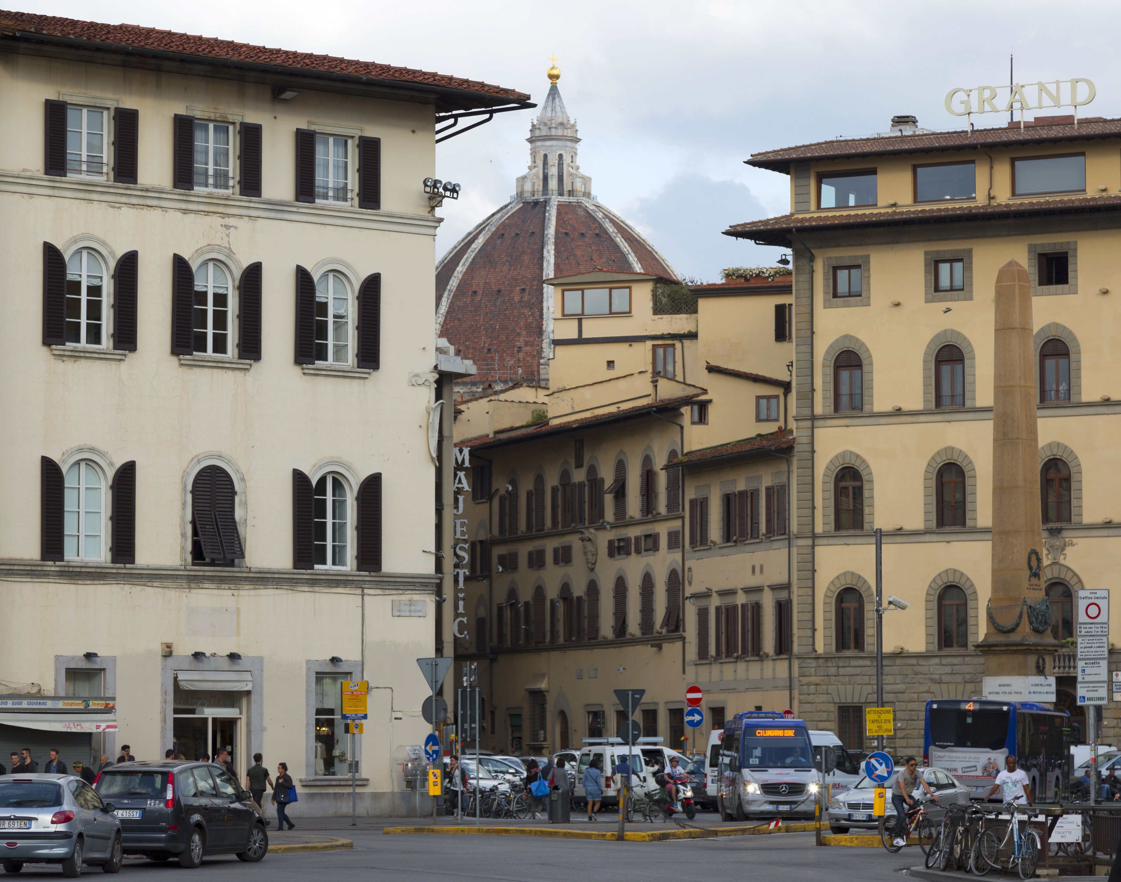 Foto - Zip b&b . design in Florence