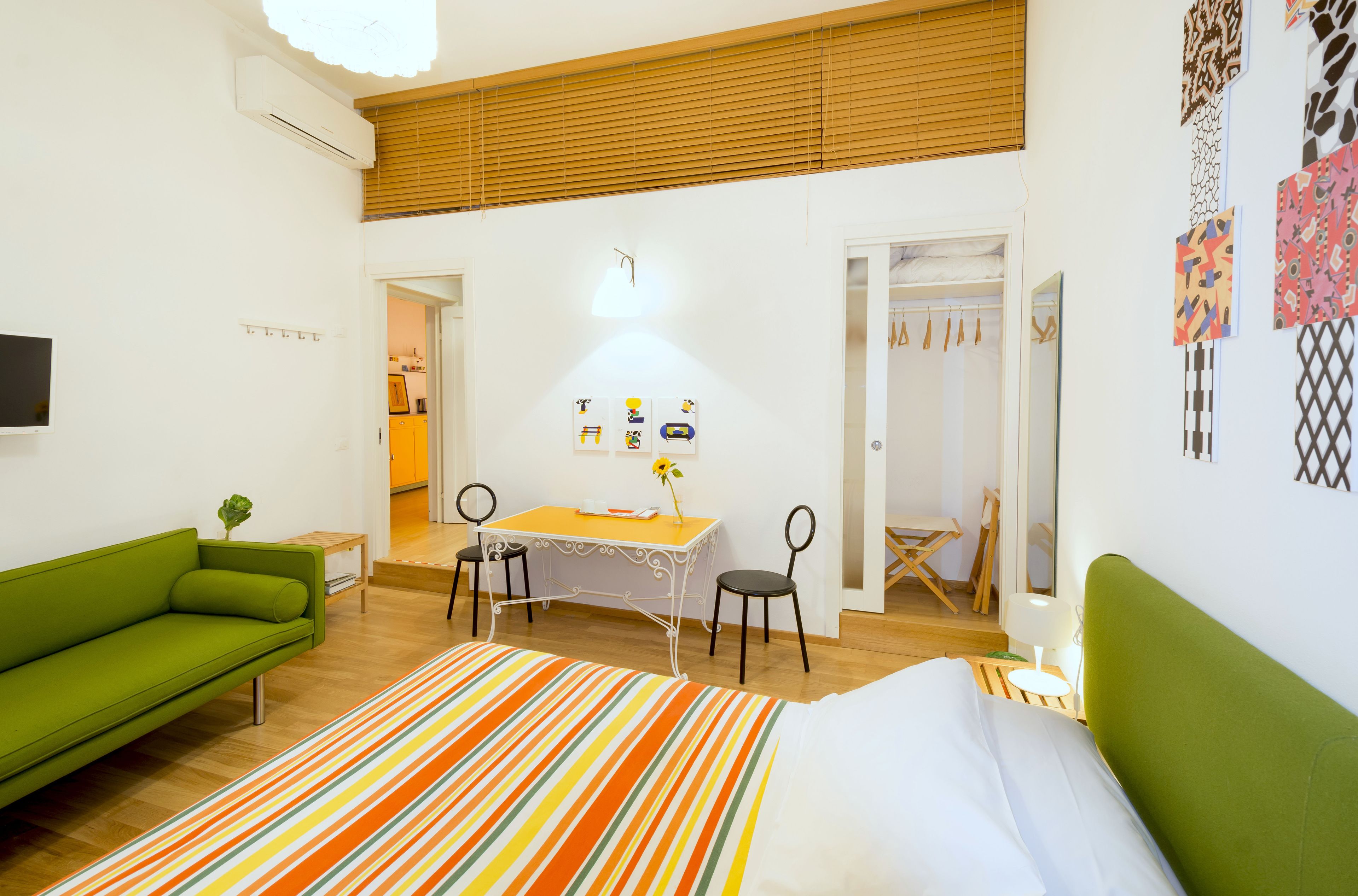 Triple Room (80s) | Down duvets, minibar, individually decorated, individually furnished