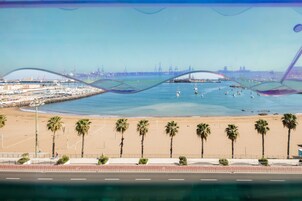 Útsýni að strönd/hafi