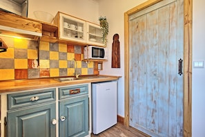 Studio Suite | Private kitchen