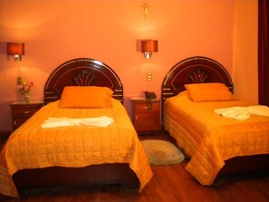 Free WiFi, bed sheets