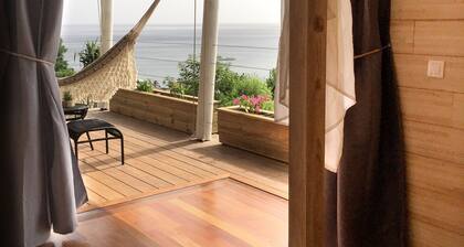 Sunset Lodge - A romantic getaway by the sea