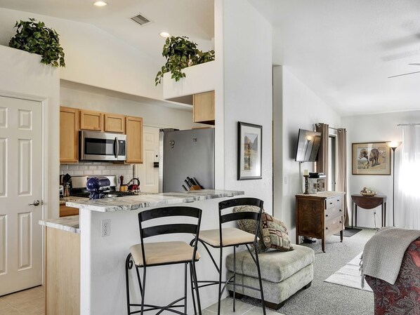 Smart TV, DVD player, books