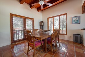 Dining - Serenity in Santa Fe to Relax and Unwind (Santa Fe)