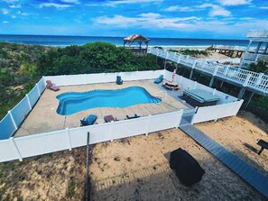 Pool - Oceanfront 6BR, 5BA Corolla retreat with beach access, hot tub, and pool. WH-39 (Corolla)