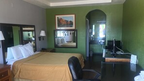 Free WiFi, bed sheets - Day N Night Inn (Killeen)