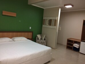 Minibar, truy cập Internet không dây miễn phí 