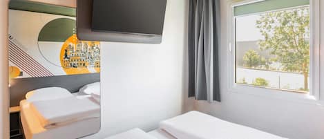 Habitación doble | Escritorio, cortinas blackout, insonorización y wifi gratis