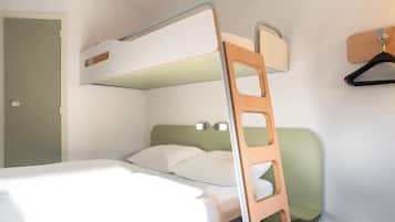 1 bedroom, desk, free WiFi