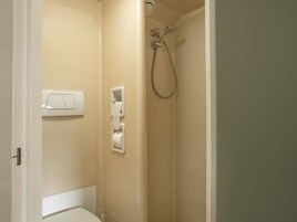 Shower, towels, soap, shampoo