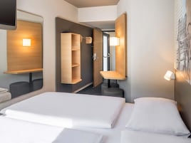 Habitación doble | Escritorio y wifi gratis