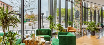 Cambria Hotel Boston Downtown - Seaport