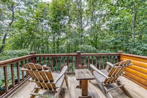 Cabin, Multiple Beds, Non Smoking | Balcony - Bear Foot Ridge (Mineral Bluff)