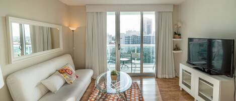 Condo, Multiple Beds, Non Smoking (A)