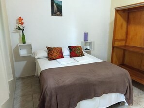 Romantic Chalet, 1 Queen Bed, Non Smoking, Garden View