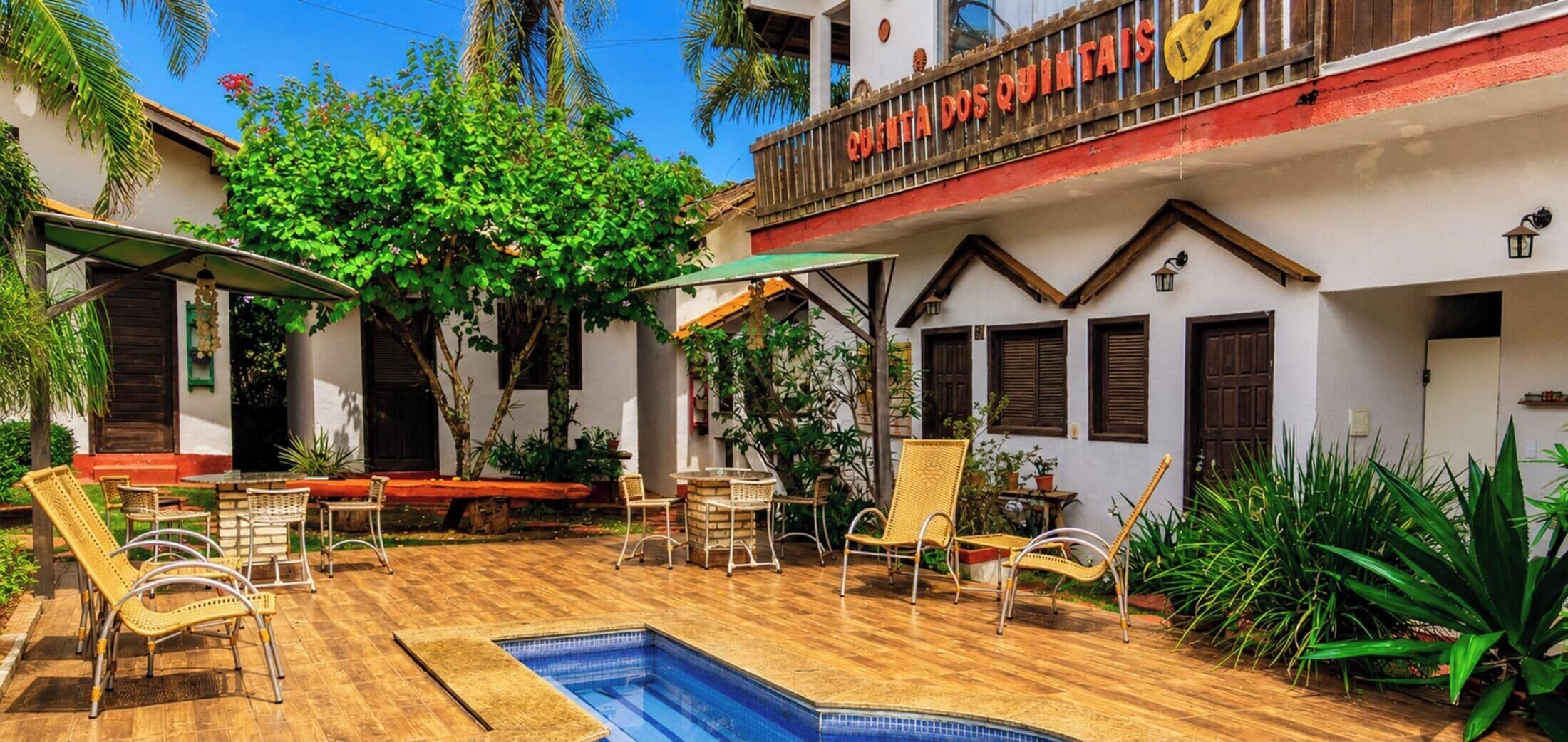 Outdoor pool, pool umbrellas