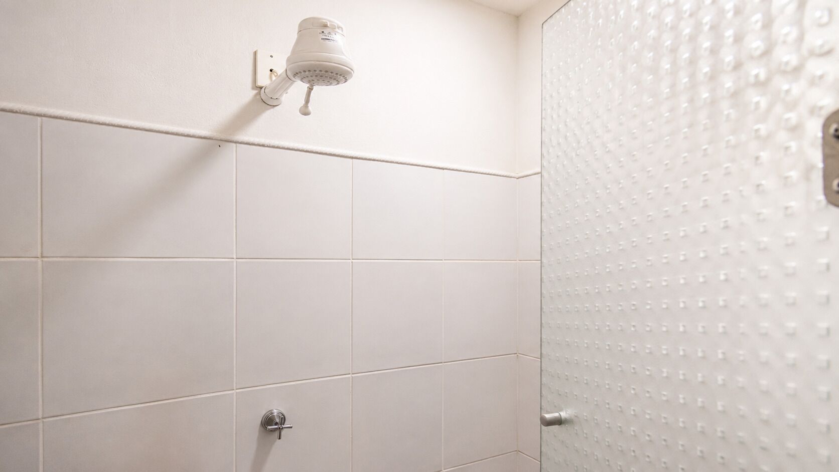 Suíte Ipê amarelo - Pousada Quinta dos Quintais | Ropa de cama de alta calidad, tabla de planchar con plancha, wifi gratis