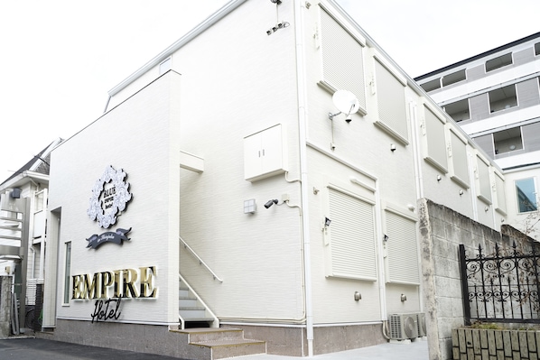 Bagian depan properti