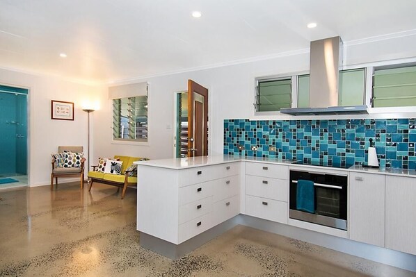 Microwave, stovetop, dishwasher