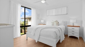 Unclassified image, 3 of 17, button - Baileys Beach House with Ocean Glimpses (East Ballina)