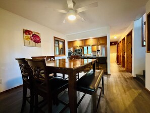 تناول الطعام