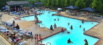 Luxury Modern House in the Poconos! POOLS, SONOS, Thanksgiving Available