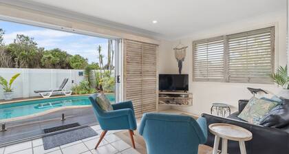 Barefoot in Lennox - Single-level Beachfront Oasis with Private Pool