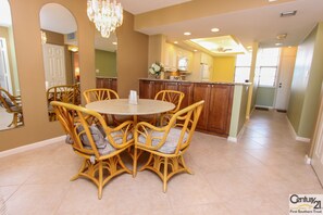Dining - SST1-702 Beautifully Renovated Beachfront Condo with all of the Amenities! (Marco Island)