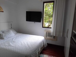 4 quartos, ferros/tábuas de passar roupa, Wi-Fi de cortesia