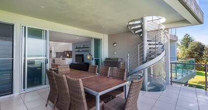 Costa del Sol - Beachfront Lennox Head