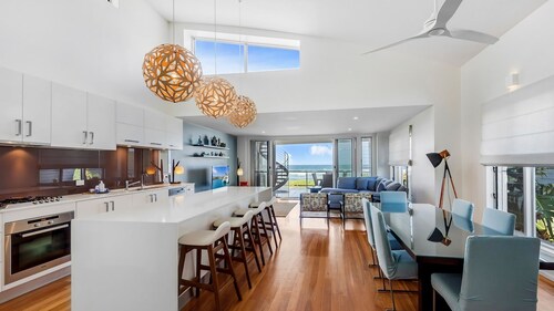 Costa del Sol - Beachfront Lennox Head