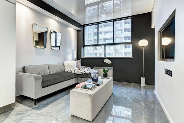 TV, Netflix, streaming services